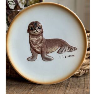 1979 Akiku Seal‎ Pup Plate River Shore Ltd First Issue #4355 Wildlife Art
